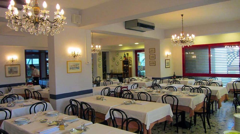 Hotel Fiorella Senigália Exterior foto