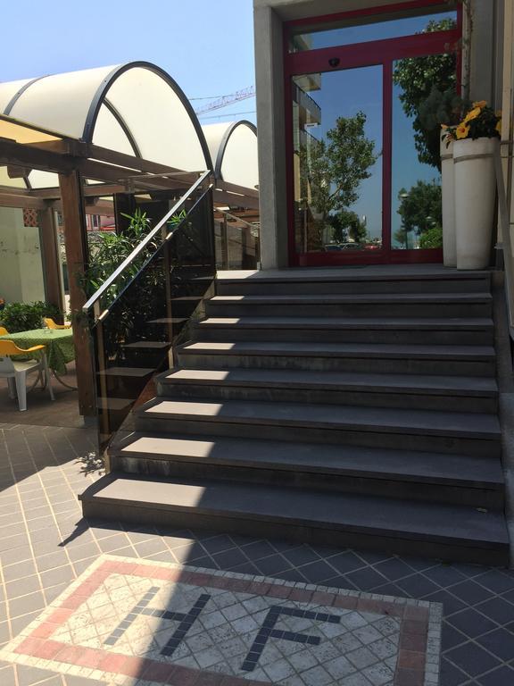 Hotel Fiorella Senigália Exterior foto